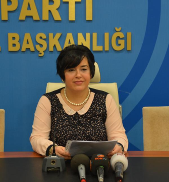 Oya Karaoğlan Aday Adayı oldu