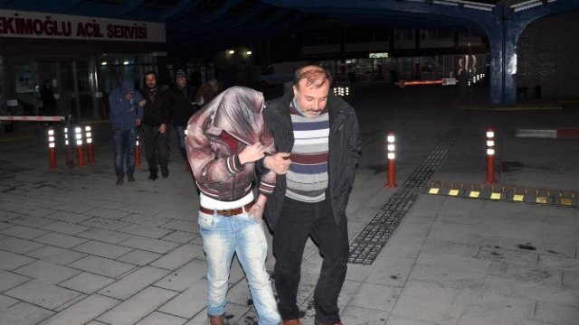 Konya'da hırsızlık şüphelileri çaldıklarını satarken yakalandılar