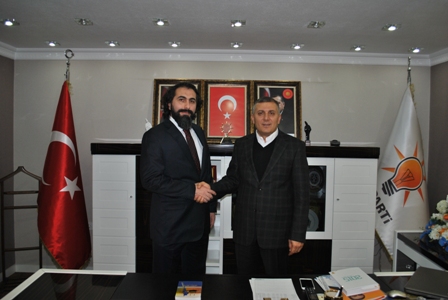“SAKALLI UZUN ADAM” ADAY ADAYI