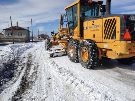 Karatay’da kar mesaisi