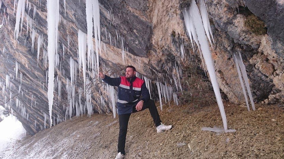 Konya'da yol kenarındaki hem tehlikeli hem de...