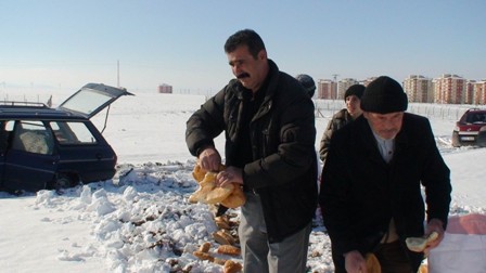 “Yaban hayvanlarını doyuralım”