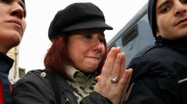 Deniz Seki cezaevinden çıktı