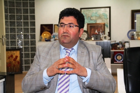 Hızır Doğru'dan Latif Selvi'ye kutlama