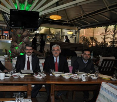 Karaca:Davutoğlu Konya'nın değil ülkenin gururu