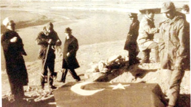 Süleyman Şah'ın Tabutunu Açan Alkulaç'ı Şaşırtan Detay