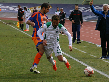 Anadolu Selçukspor, Menemen Belediyespor'u konuk ediyor