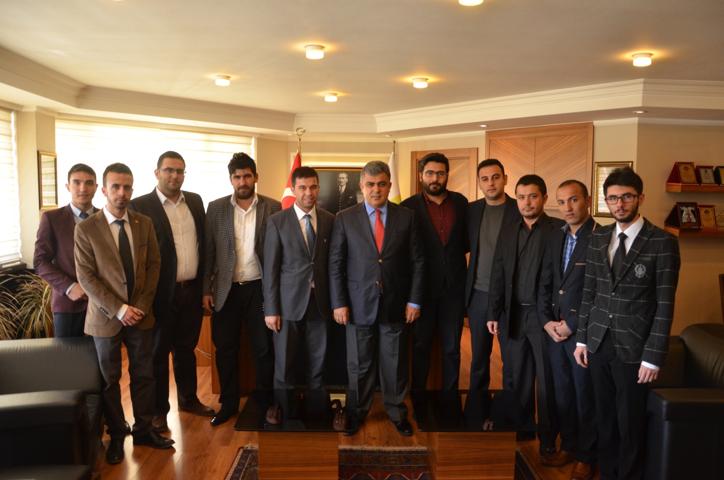 Ak Gençlik'ten Özgüven'e ziyaret