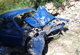 Ahırlı'da kaza: 2 ölü, 3 yaralı