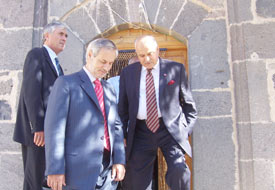 Emirgazi'de tarihi mekanları gezdiler