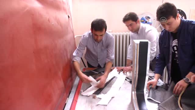 Konya'da 4 Üniversite Öğrencisi Yerli Protez Bacak Üretti