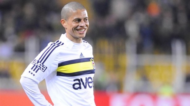 Jübilesine altı Fenerbahçeli çağırdı