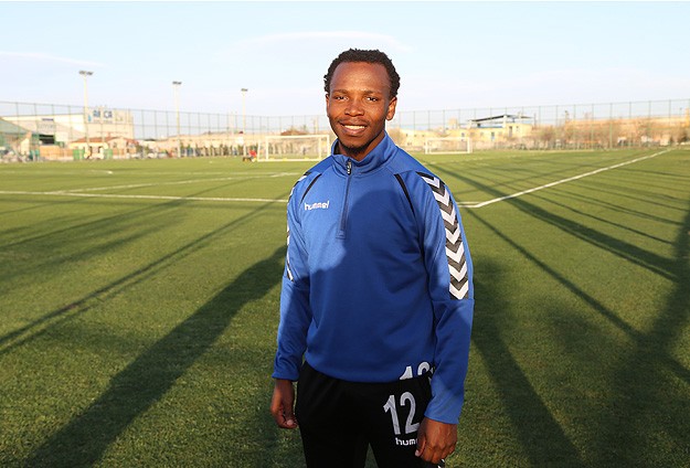 Torku Konyasporlu Mahlangu: Müslüman olmayı düşünüyorum