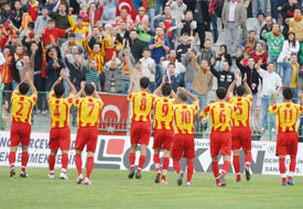 AK Parti İzmir'i Göztepe ile alacak