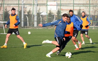 Konyaspor'da Karabükspor mesaisi başladı