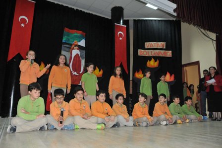 Çanakkale şehitlerini andılar