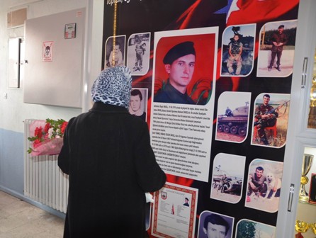 Jandarma şehidini unutmadı