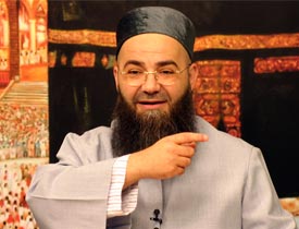 FLAŞ!!! Cübbeli Ahmet Hoca hastaneye kaldırıldı