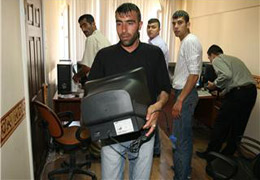 Vakit'e kritik bilgisayar darbesi