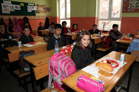 "Öğrenciler sağlıklı yaşıyor"