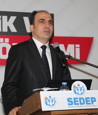 Yönetim ve liderlik semineri