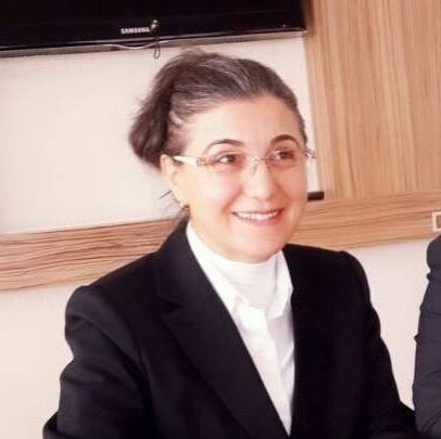 "Birleştirici olmak için adayım…"