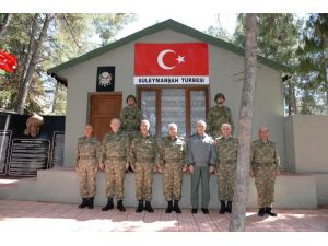 Orgeneral Özel, Süleyman Şah Saygı Karakolu'nu ziyaret etti