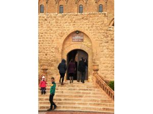 "Silahlar susunca turizm patlayacak"