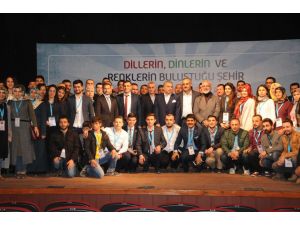 Gençler, barış ve kardeşlik için Mardin'de buluştu