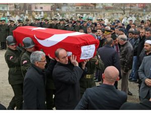 Şehit er Kapucu'nun kabri Kayseri'ye taşındı