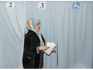 Özbekistan'da cumhurbaşkanı seçimi