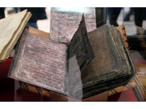 Sivas'ta el yazması eserler sergilendi