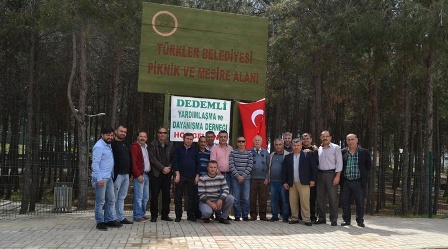 Alanya’da yaşayan Dedemlililer piknikte bir araya geldi.