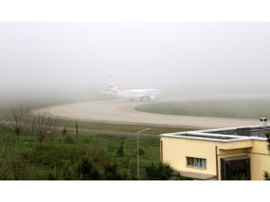 Trabzon'da hava ulaşımına sis engeli