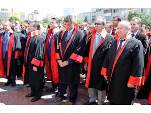 Şehit savcı Kiraz, memleketi Mersin'de anıldı