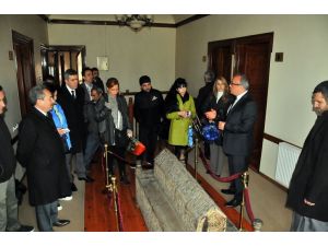 Turizmcilere "Nasreddin Hoca"lı karşılama