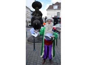 Brüksel'de Nasreddin Hoca heykeli önünde eylem
