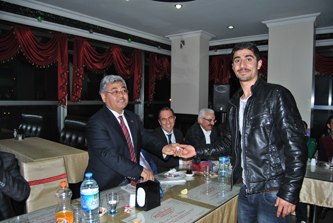 Kulu'da başarılı futbolculara ödül
