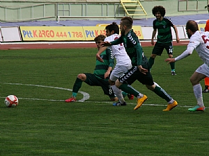 Anadolu Selçuspor 4 köşe