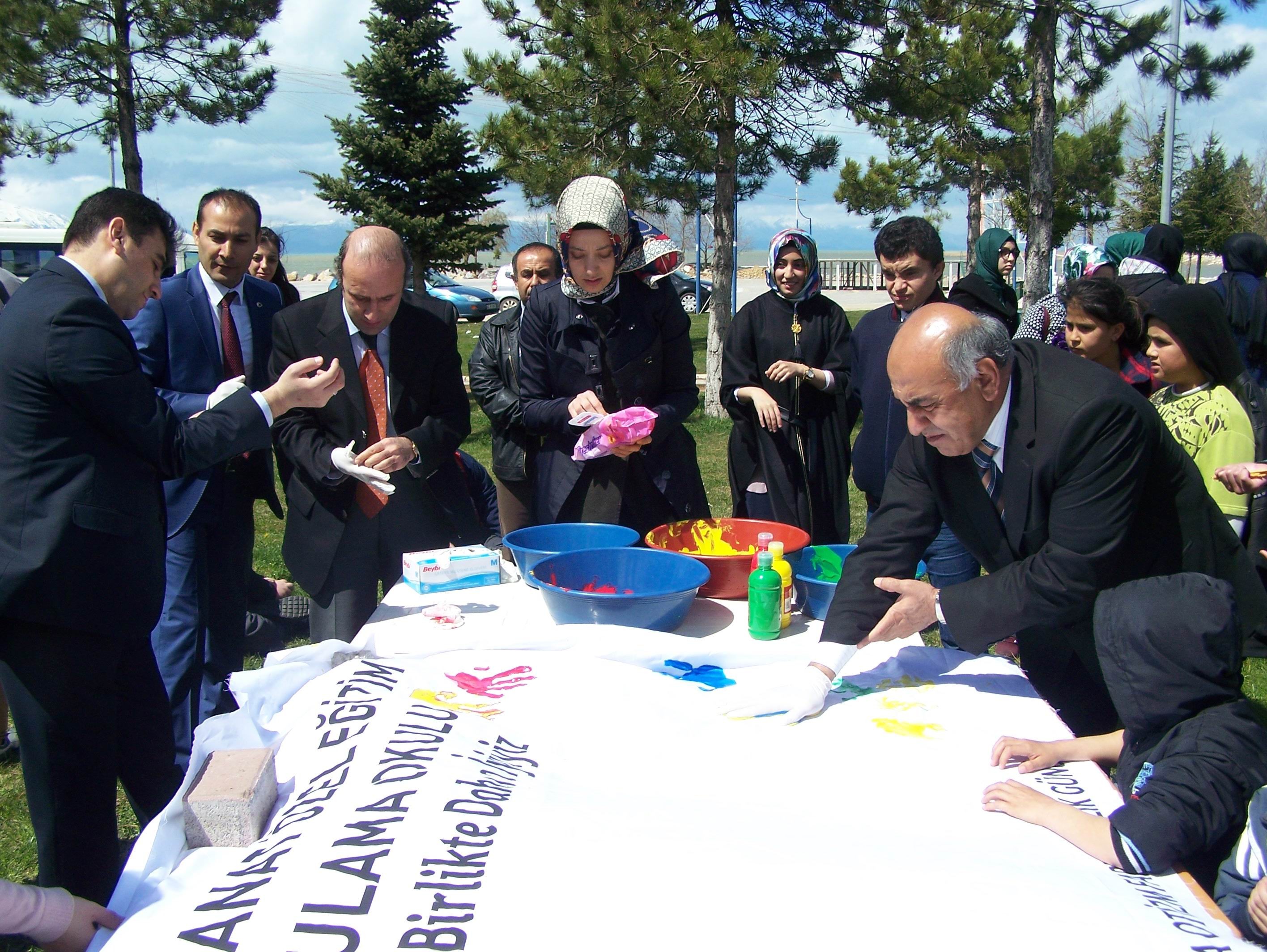 Beyşehir'de Otizm günü etkinliği