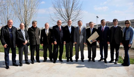 Çapa: Çok az merkez var