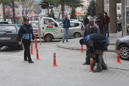 Tarihi köprü onarılıyor