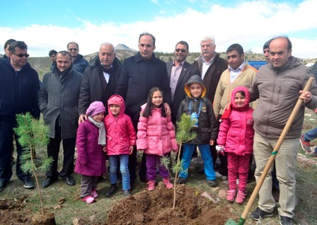 10 bin 200 fidan toprakla buluştu