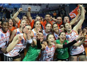 Eczacıbaşı VitrA finale yükseldi