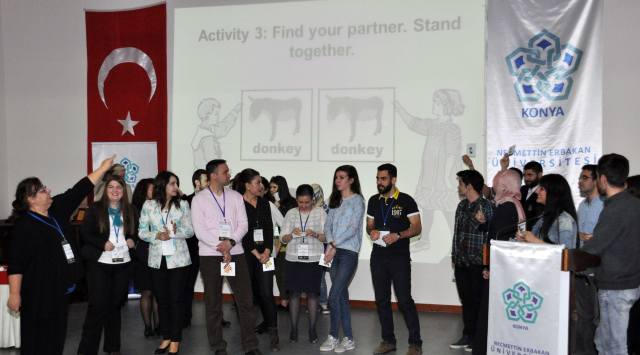 NEÜ'de Uluslararası İngiliz Dili Eğitimi Konferansı