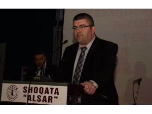 Arnavutluk'taki yetimleri İHH sevindirdi