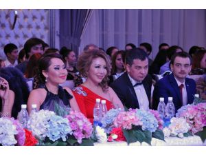 Kırgızistan'da güzellik yarışması