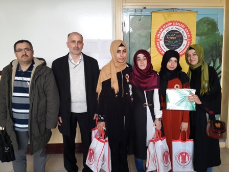 Loras’ın yüz akı oldular