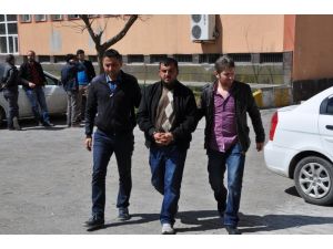 Muş'ta, uyuşturucu satıcılarına yönelik operasyon