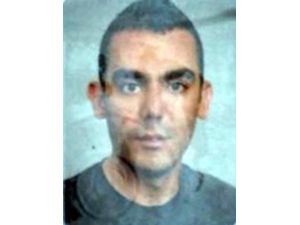 Çöp kamyonunun altında kalan motosiklet sürücüsü öldü